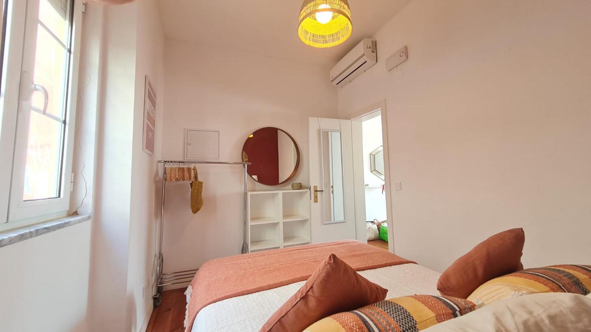 Happy Stay Lisbon - Suite With A View, Private Terrace & Ac Luaran gambar