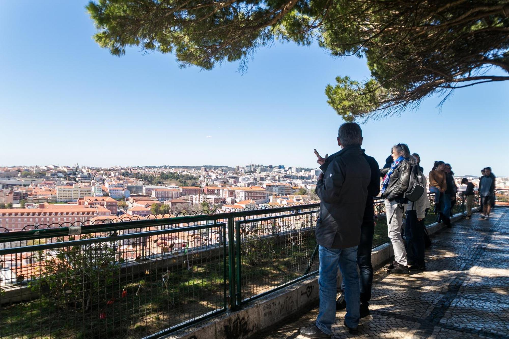 Happy Stay Lisbon - Suite With A View, Private Terrace & Ac Luaran gambar
